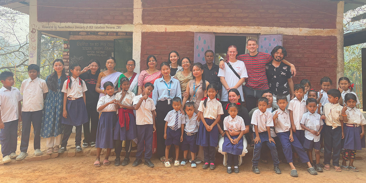  Bridging Classrooms Bridging Futures