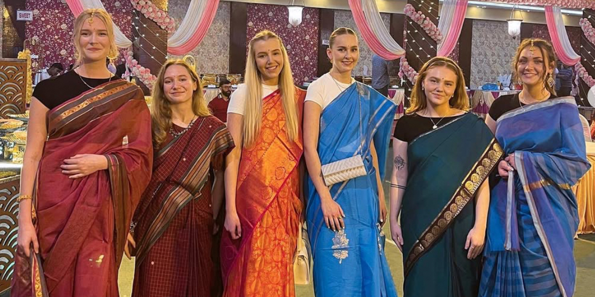  Bridging Classrooms Bridging Futures